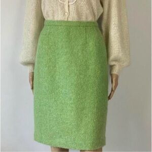 CLICK Vintage Kiwi Suede Front Slit High-Waist Pencil Skirt